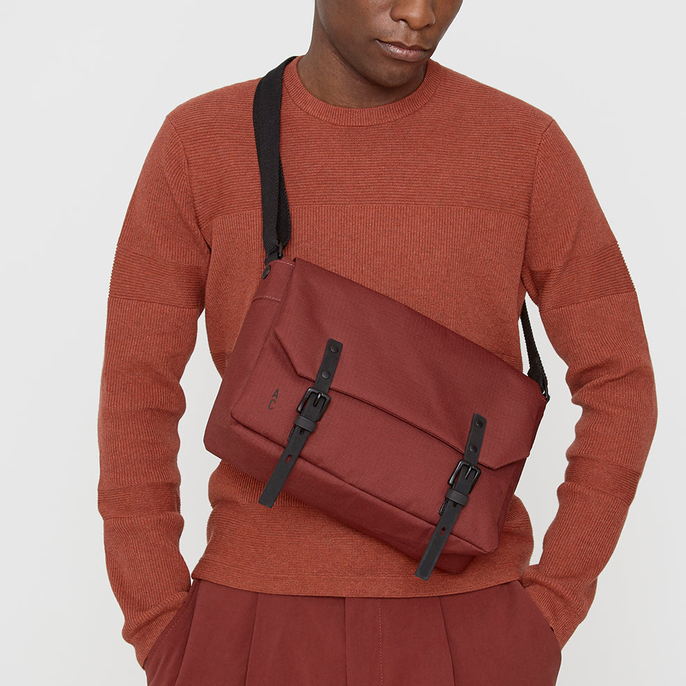 Ally capellino sales jeremy satchel