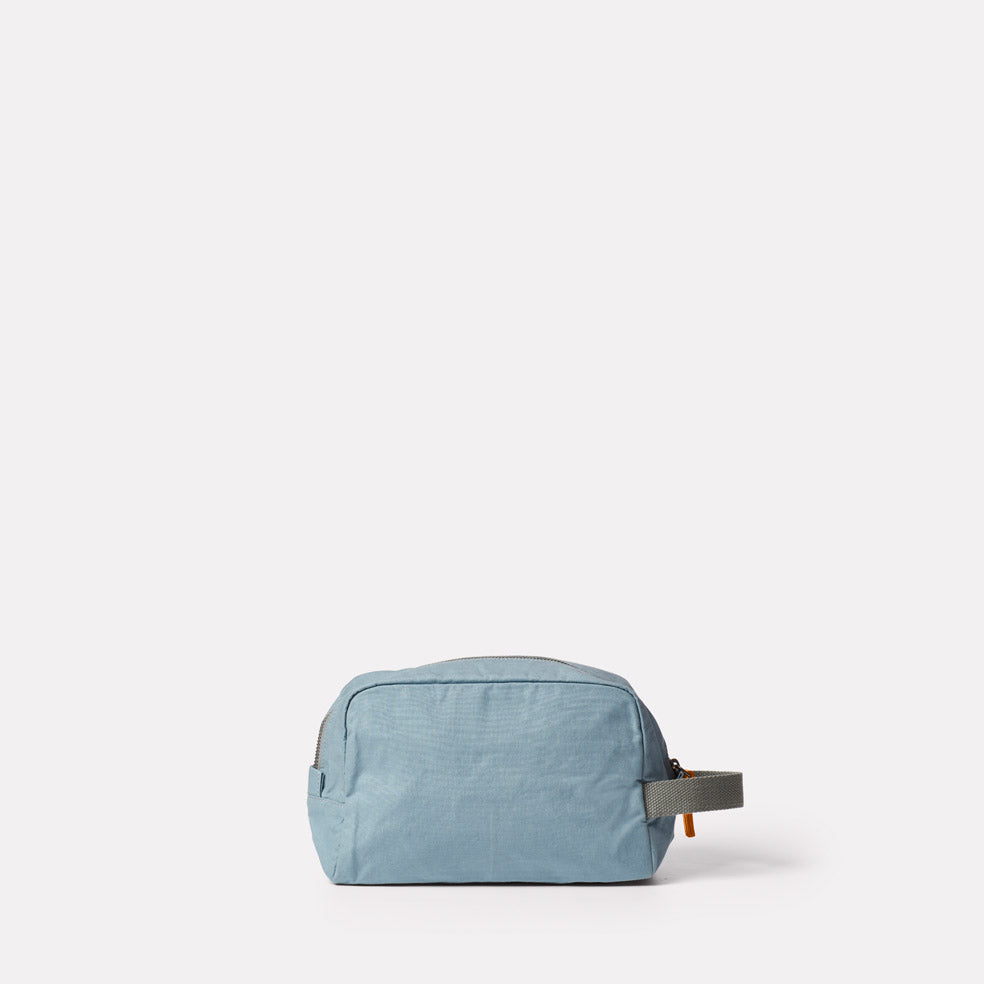 Simon Waxed Cotton Washbag in Blue