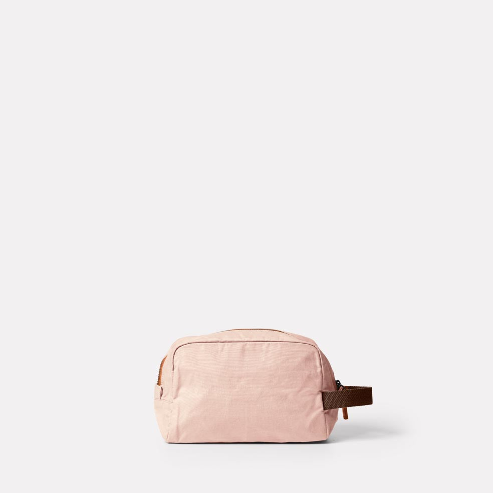 Simon Waxed Cotton Washbag in Light Pink