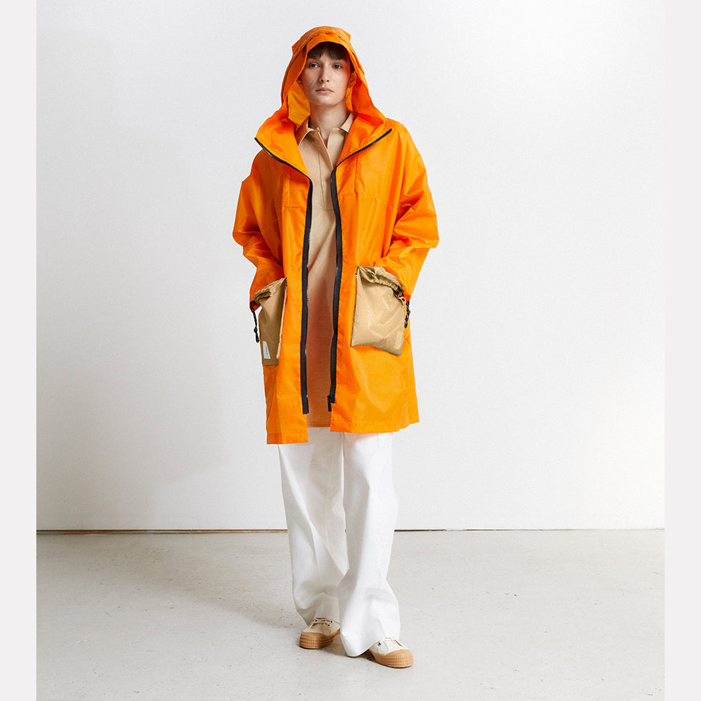 Hamish Packable Mac in Orange